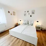 Cozy House I Europa Park I Rulantica I 2 Floors I 3 Bedrooms I Netflix
